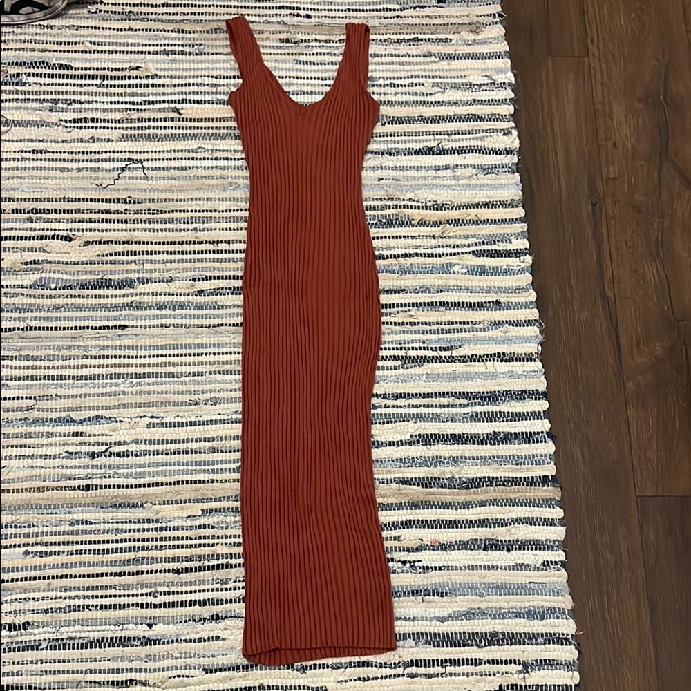 Sleeveless Ribbed Knit Dress in Rust